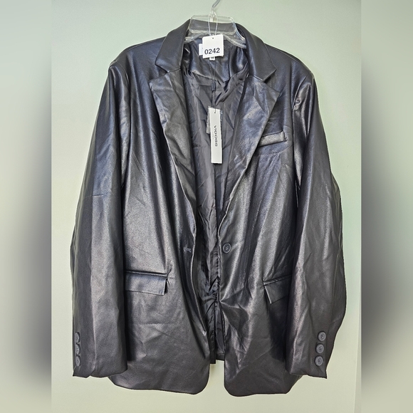 Vigoss Women's Black Faux Leather Open-Front Style Blazer, Size XL - Picture 5 of 12